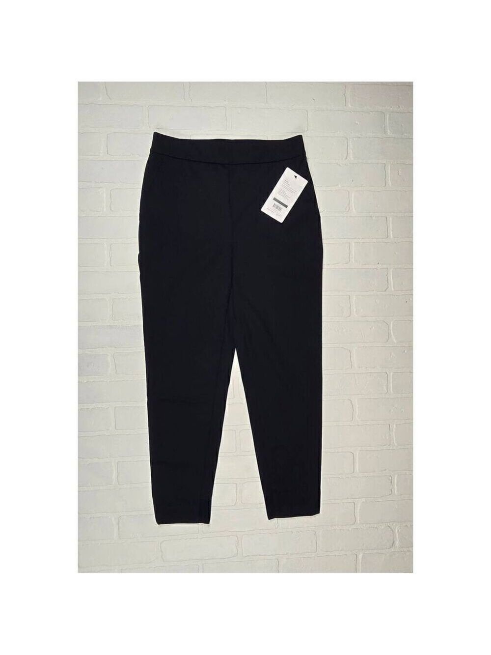 Ministry of Supply Kinetic Pull On Pants Size 4